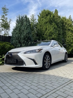 lexus1